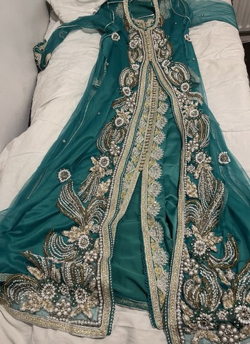 Luxury moroccan kaftan - moroccan,