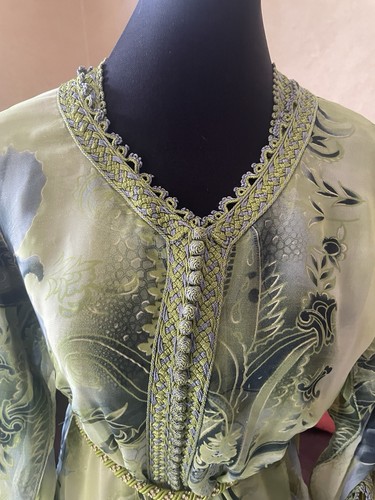 Green grey moroccan - 06/25,